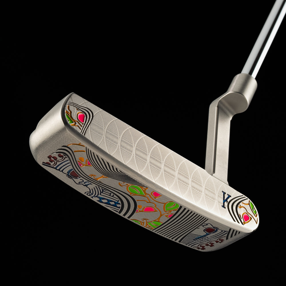 SWAG Golf Mashup Handsome One limited edition golf putter with split King of Diamond and Stacked peach skulls designs.