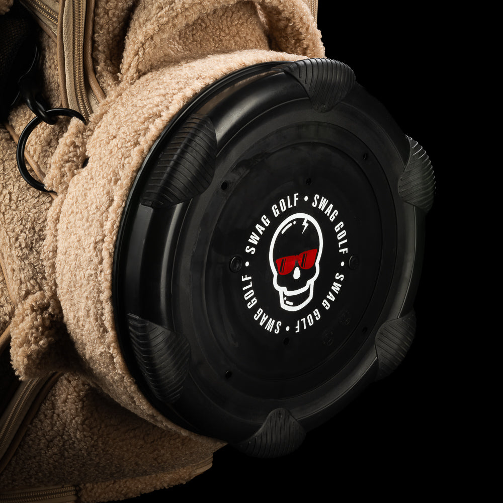 Mutts Putts Staff Bag bottom with the signature Swag skull.