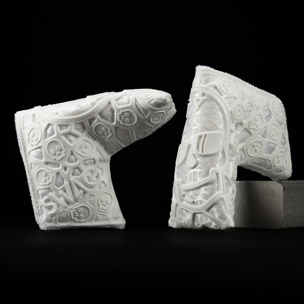 White skull tpu blade golf headcover.