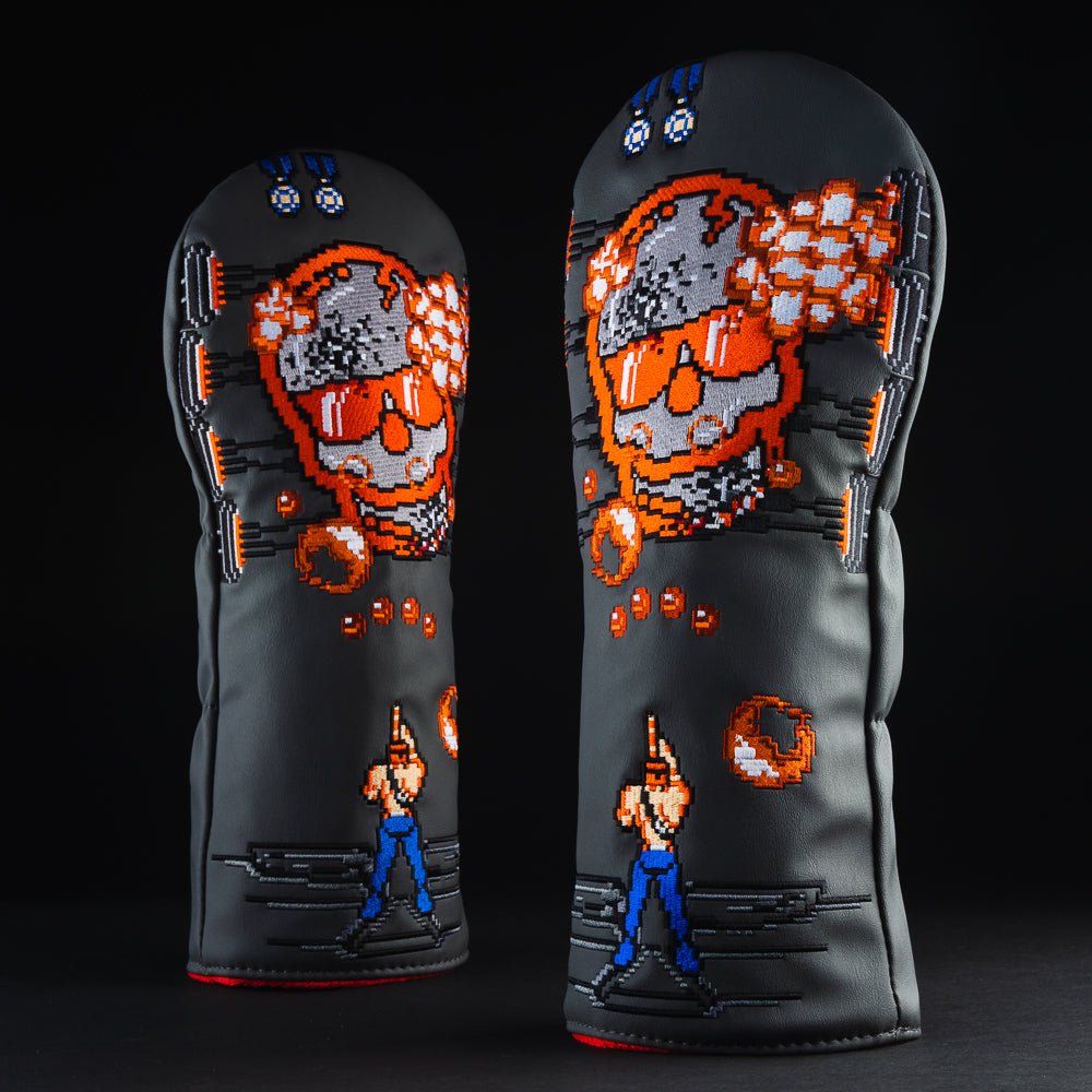 8-bit 30 lives black and red video game themed driver golf club head cover made in the USA.