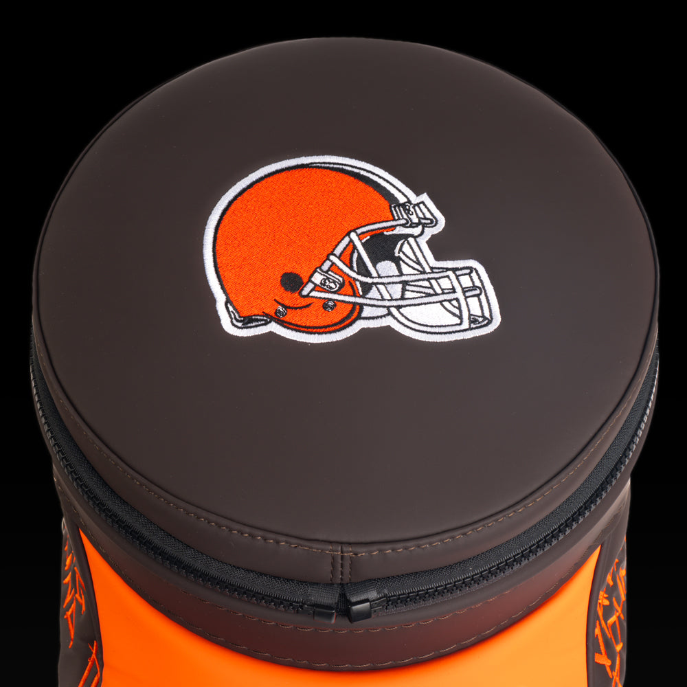 Top view of the removable Cleveland Browns lid with an embroidered Browns helmet.