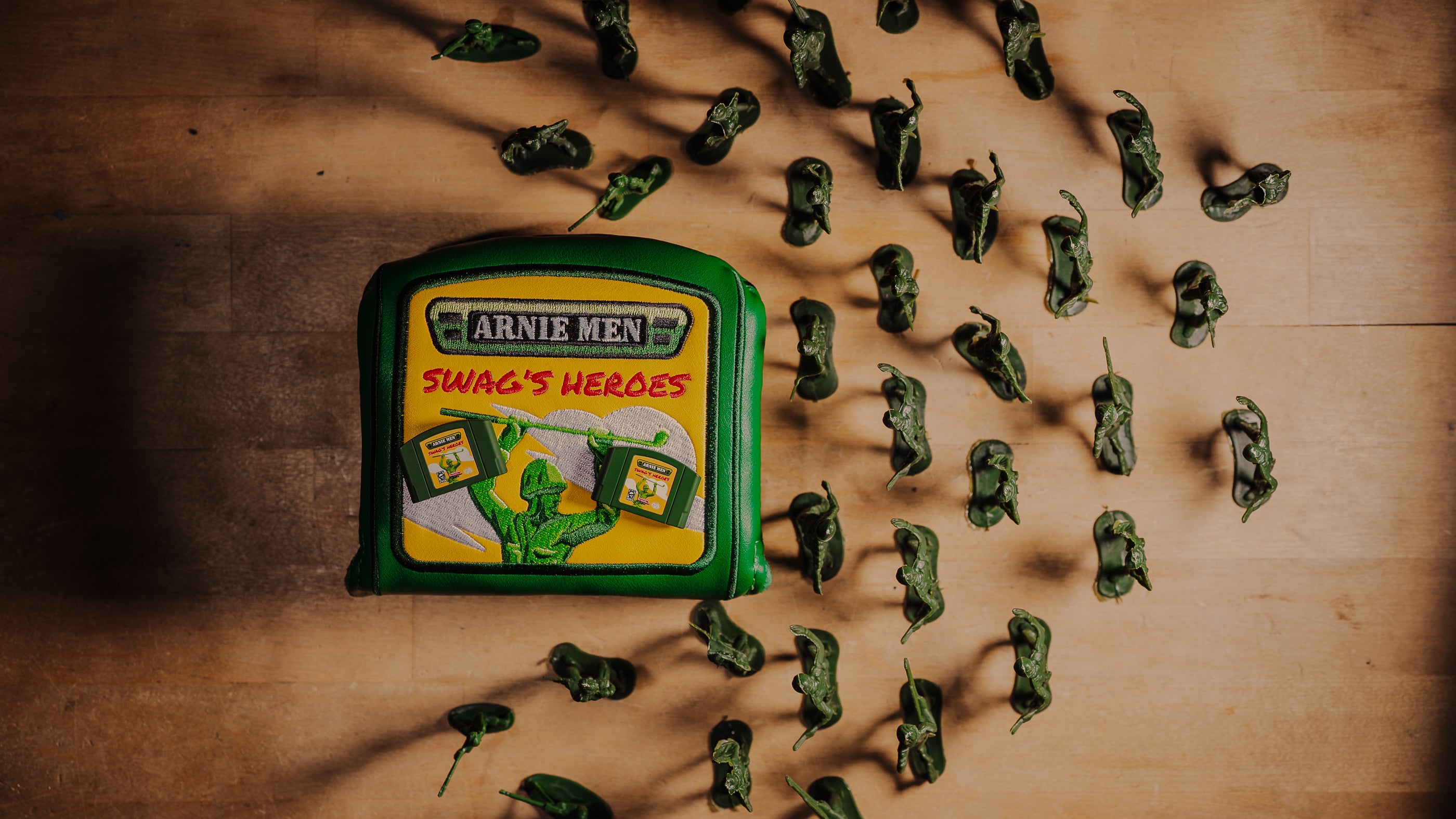 SWAG Golf Arnie Men limited edition golf headcovers and ball marker.