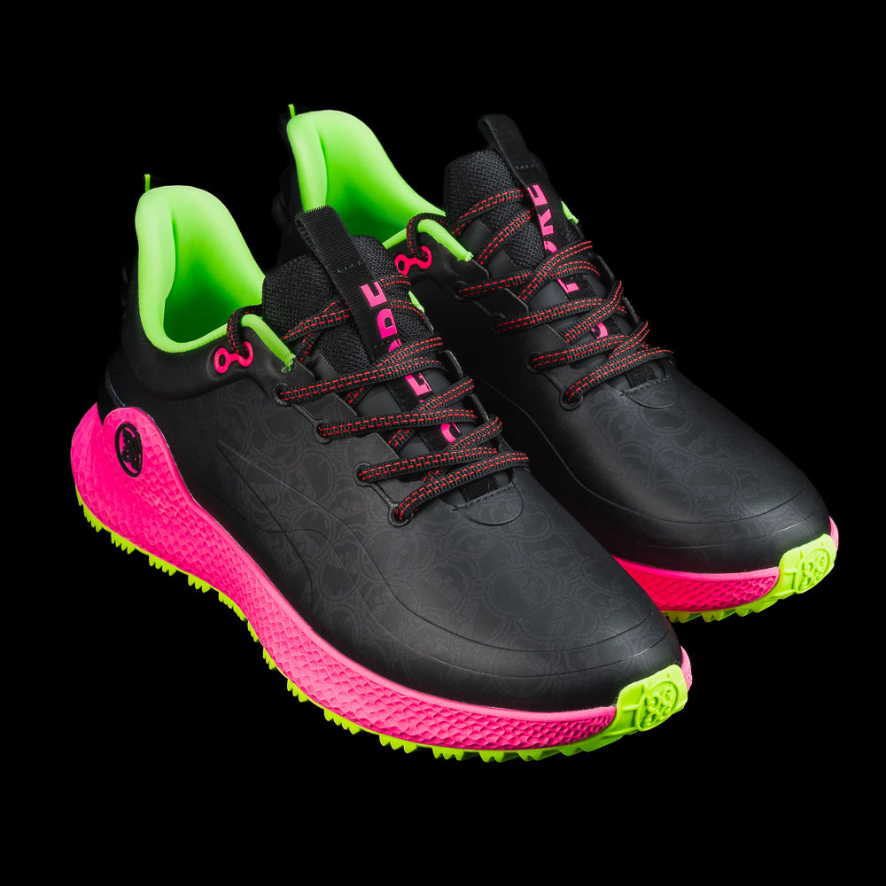 SWAG Golf x G/FORE Men's MG4+
O2 black golf shoe with neon green and pink accents and a stacked SWAG skulls pattern.