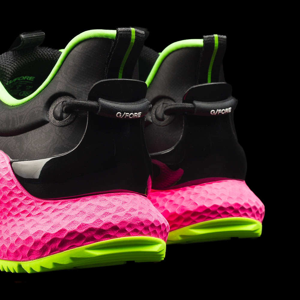 SWAG Golf x G/FORE Men's MG4+
O2 black golf shoe with neon green and pink accents and a stacked SWAG skulls pattern.