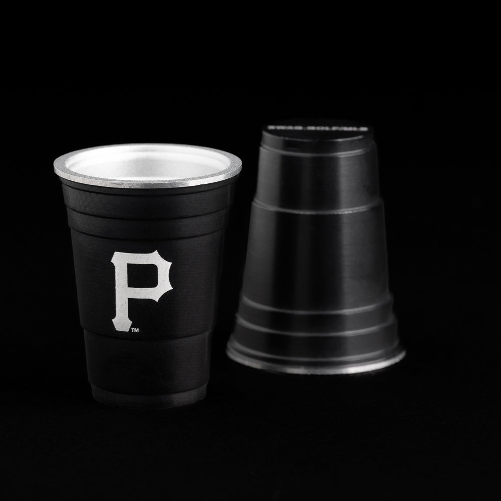 Black flip cup ball marker with the Pittsburg Pirates logo.