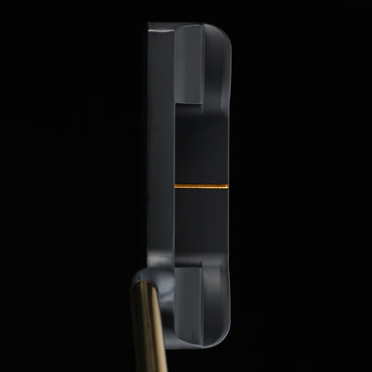 Swag Broadway Hamilton Suave One black and gold $10 themed limited -release blade golf putter made in the USA.