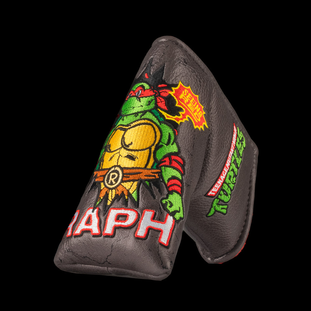 TMNT Raph blade putter cover with red details and sai weapons.