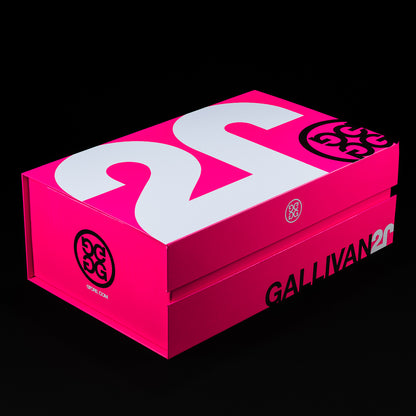 Swag x G/Fore Gallivan2r Skull men's white and pink golf shoe.