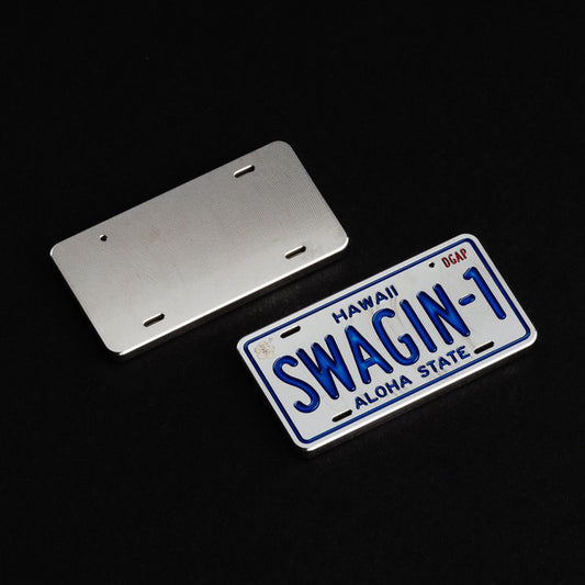 Swag Hawaii license plate stainless steel hand painted golf ball marker accessory.