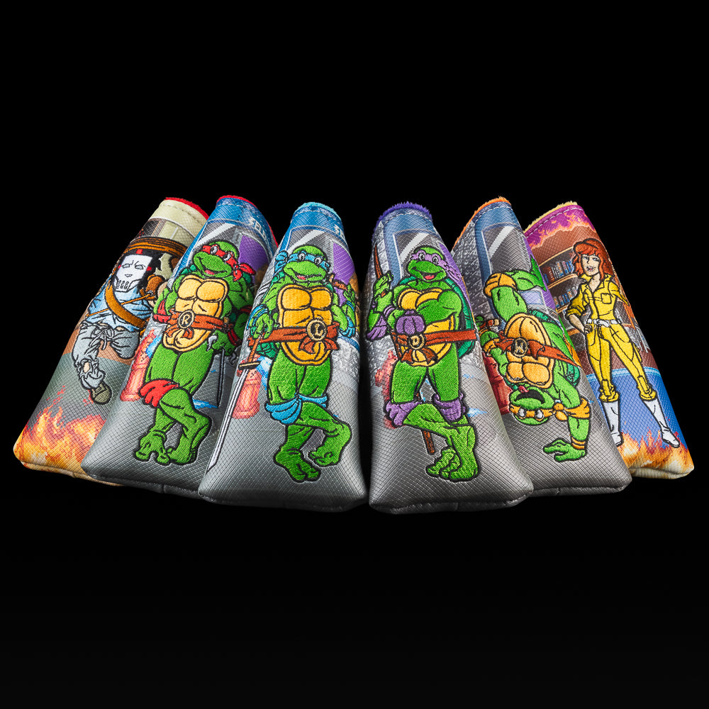 Randomly sold officially licensed TMNT blade golf headcovers featuring Leonardo, Donatello, Raphael, Michelangelo, April O’Neil, or a villain in video game style. Collect them all and win a free prize. 