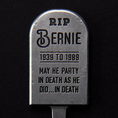 Bernie Tombstone Divot Tool