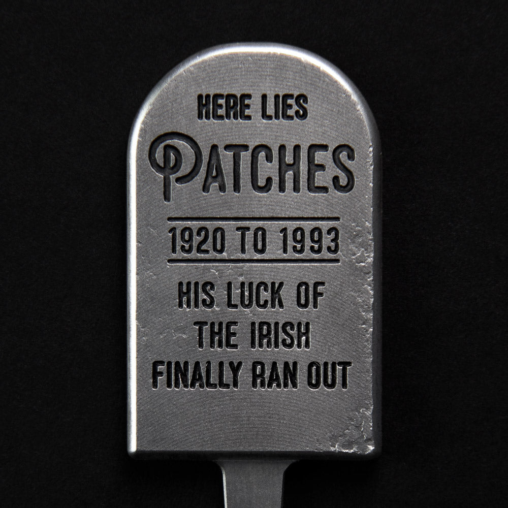 Patches Tombstone Divot Tool